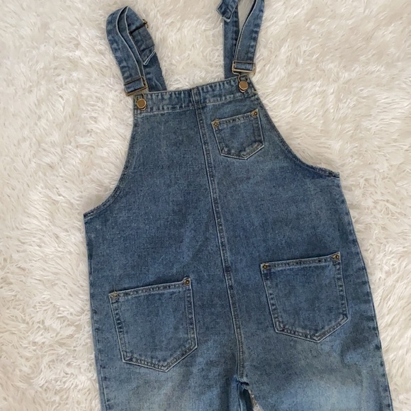 Frontwards backwards medium wash denim overalls - Picture 5 of 8